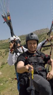 Bu Haftasonu misafirimiz Beytüşşebap'dan Mehmet Yılmaz ile Keyifli Bir Uçuş Gerçekleştirdik. Sizlerde Hayallerinizi Yaşamak İçin Bizimle İletişime Geçmeyi Unutmayınız 🪂

#şırnak #cizre #idil #silopi #uludere #beytüşşebap #paragliding #paraglider #yamaçparaşütü